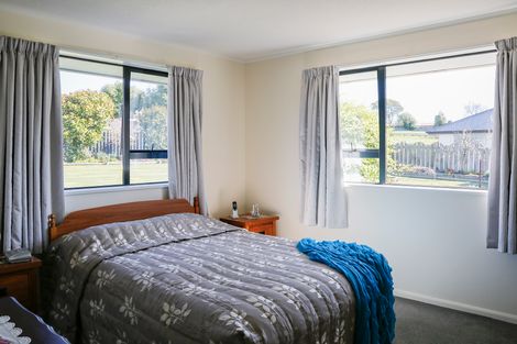Photo of property in 15 Gordon Street, Weston, Oamaru, 9401