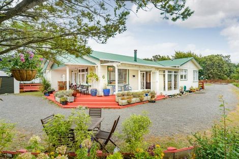 Photo of property in 60 Johnson Street, Bulls, 4818