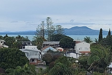 Photo of property in 149a Deep Creek Road, Torbay, Auckland, 0630