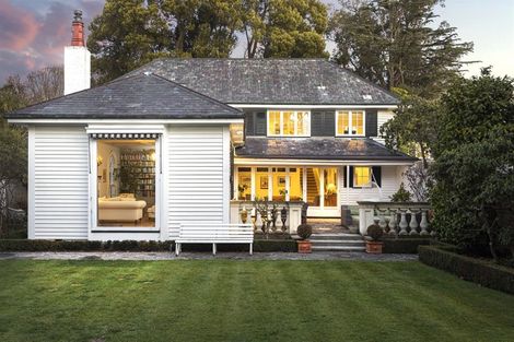 Photo of property in 2 Helmores Lane, Merivale, Christchurch, 8014