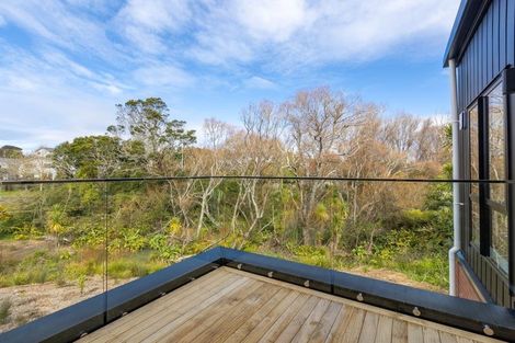 Photo of property in 18/26 Springvale Drive, Fairview Heights, Auckland, 0632