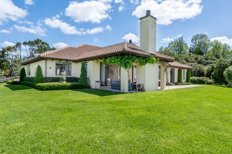 Photo of property in 61a Whitford Park Road, Whitford, Manurewa, 2576