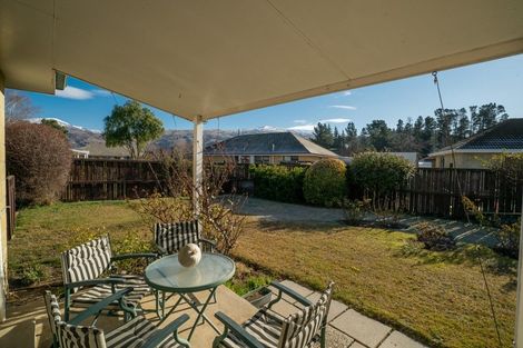 Photo of property in 4 Coach Court, Cromwell, 9310