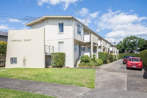 Photo of property in 6/8 Shackleton Road, Mount Eden, Auckland, 1024