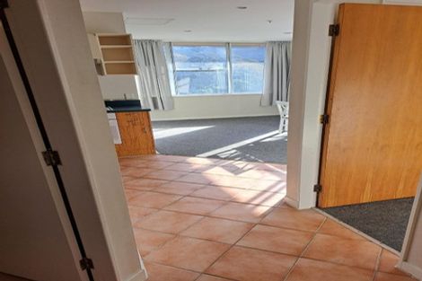 Photo of property in Terrace Tower Apartments, 10e/126 The Terrace, Wellington Central, Wellington, 6011