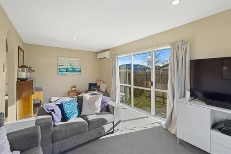 Photo of property in 1/7a Sullivan Avenue, Woolston, Christchurch, 8023