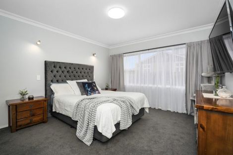 Photo of property in 366a Devonport Road, Tauranga South, Tauranga, 3112