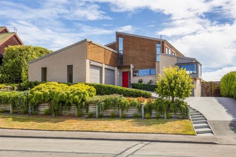 Photo of property in 40 Ravensdale Rise, Westmorland, Christchurch, 8025