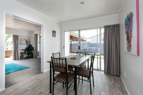 Photo of property in 47 Liverpool Crescent, Tamatea, Napier, 4112