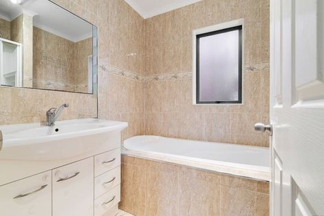 Photo of property in 15b Arthur Road, Hillpark, Auckland, 2102