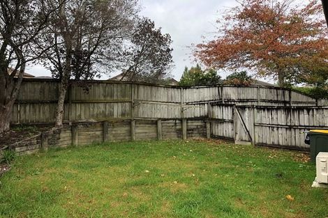 Photo of property in 9/3 Orwell Road, Greenhithe, Auckland, 0632