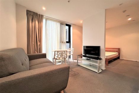 Photo of property in 471 Great South Road, Penrose, Auckland, 1061