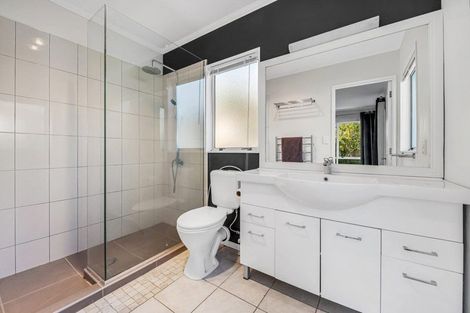 Photo of property in 5 Bronte Place, Somerville, Auckland, 2014