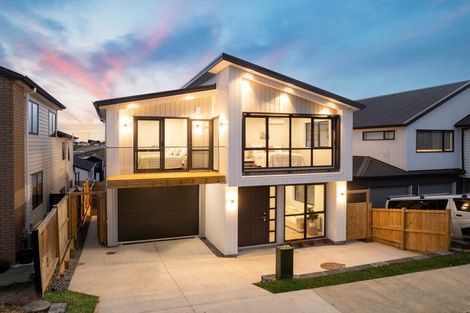 Photo of property in 21 Christella Street, Flat Bush, Auckland, 2019