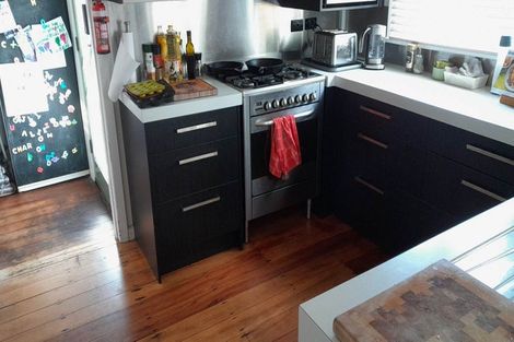 Photo of property in 19 Higgins Street, Woodend, 7610