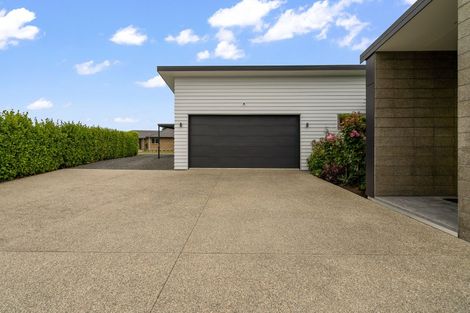 Photo of property in 11 Majestic Chance, Seaward Bush, Invercargill, 9812