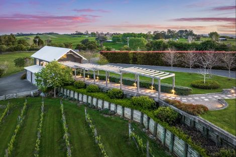 Photo of property in 191 Takatu Road, Tawharanui Peninsula, Warkworth, 0986