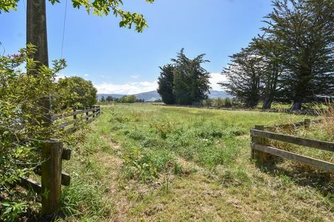 Photo of property in 1215 Centre Road, Henley, Outram, 9073