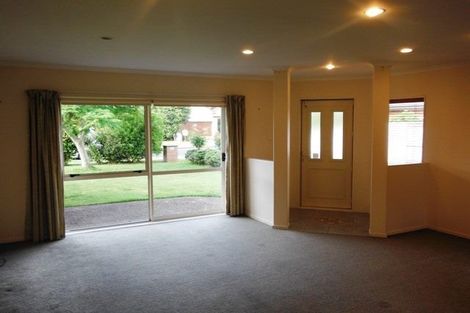 Photo of property in 8 Cranbrook Place, Rototuna North, Hamilton, 3210