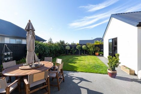 Photo of property in 7 Whitau Place, Marshland, Christchurch, 8083