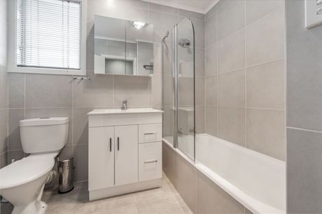 Photo of property in 1/51 Selwyn Crescent, Forrest Hill, Auckland, 0620