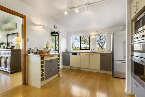 Photo of property in 8 Clayden Drive, Gulf Harbour, Whangaparaoa, 0930