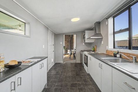 Photo of property in 378 Tay Street, Turnbull Thomson Park, Invercargill, 9810
