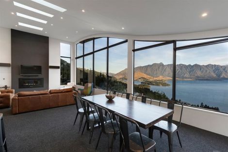 Photo of property in 9 Vanda Place, Fernhill, Queenstown, 9300