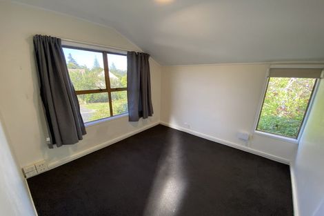 Photo of property in 1/19 Tree View Avenue, Glenfield, Auckland, 0629