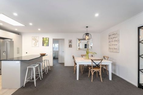 Photo of property in 325 Cook Drive, Whitianga, 3510