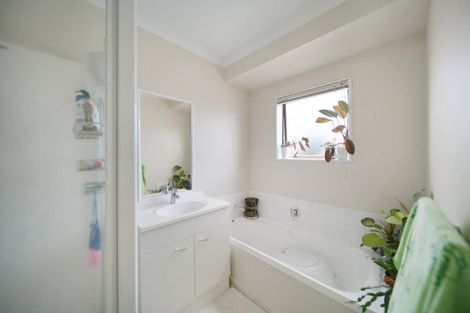 Photo of property in 8 Aspenwood Place, Favona, Auckland, 2024