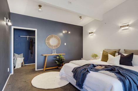 Photo of property in 1 Maxwells Line, Awapuni, Palmerston North, 4412