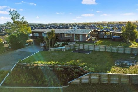 Photo of property in 86 Sylvester Crescent, Flagstaff, Hamilton, 3210