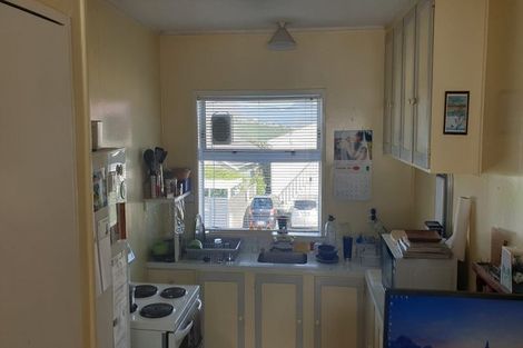 Photo of property in 3/4 Overtoun Terrace, Hataitai, Wellington, 6021