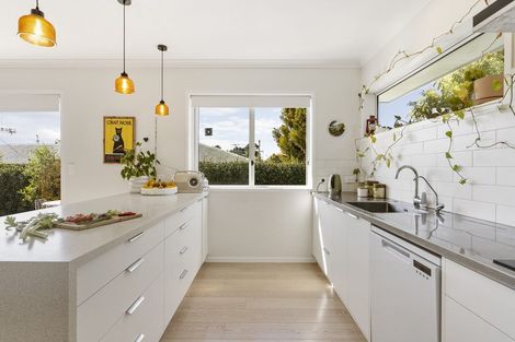 Photo of property in 584a Maunganui Road, Mount Maunganui, 3116