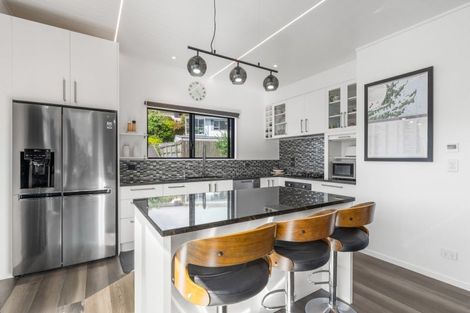 Photo of property in 4a Seaview Crescent, Picton, 7220