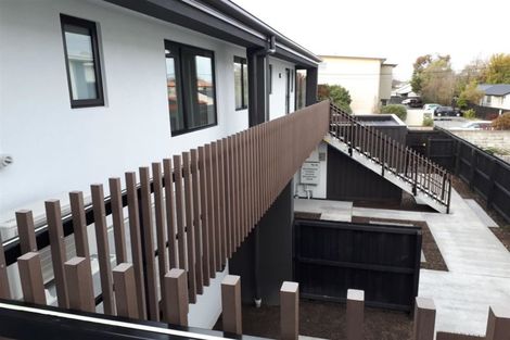 Photo of property in 2/445 Barbadoes Street, Edgeware, Christchurch, 8013