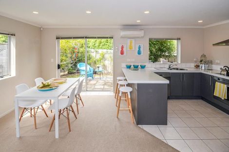 Photo of property in 1/19 Nimstedt Avenue, Oteha, Auckland, 0632