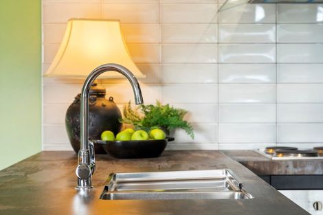 Photo of property in 35 Waione Avenue, Athenree, Waihi Beach, 3177