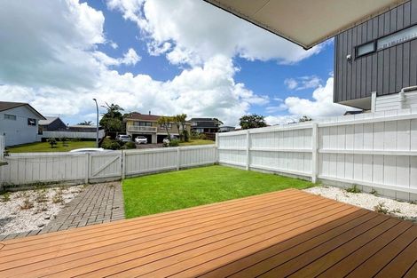 Photo of property in 3a Sheralee Place, Bucklands Beach, Auckland, 2014