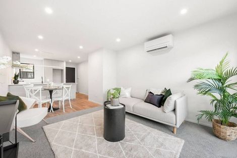 Photo of property in 22b Palmer Crescent, Silverstream, Upper Hutt, 5019