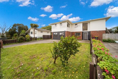 Photo of property in 12 Ronald Place, Manurewa, Auckland, 2102