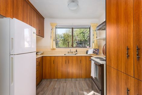 Photo of property in 2/26 Mauger Drive, Heathcote Valley, Christchurch, 8022