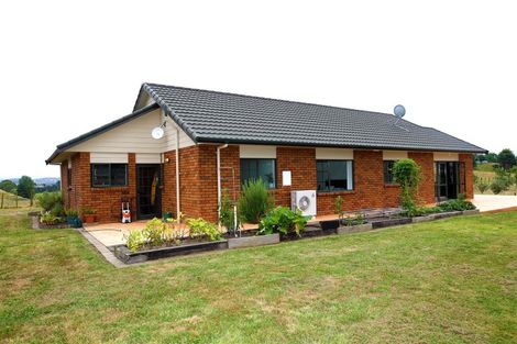 Photo of property in 1795 Dartmoor Road, Dartmoor, Napier, 4186