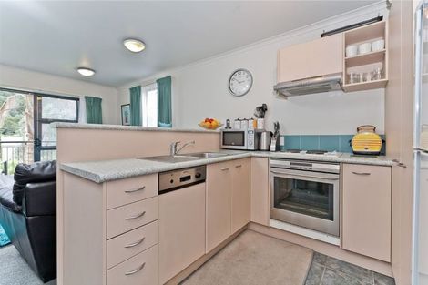 Photo of property in 17/5 Carolina Place, Albany, Auckland, 0632