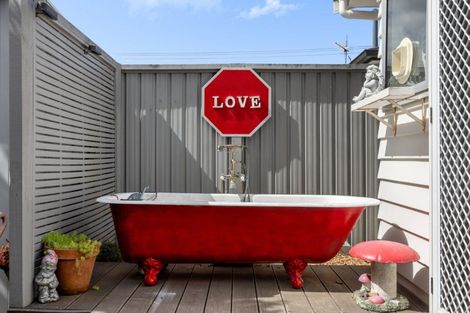 Photo of property in 3 Anne Road, Bellevue, Tauranga, 3110