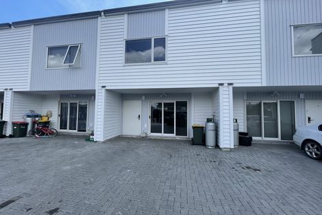 Photo of property in 3/49 Gloucester Road, Manurewa, Auckland, 2102