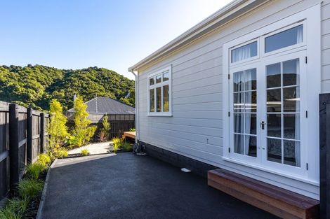 Photo of property in 95b Waikawa Road, Picton, 7220