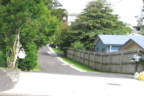 Photo of property in 37 Ranui Avenue, Ranui, Auckland, 0612