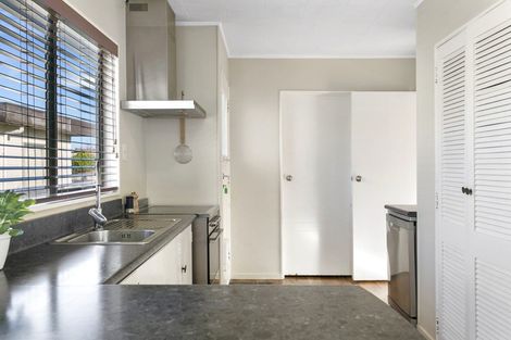 Photo of property in 99 Richmond Avenue, Richmond Heights, Taupo, 3330